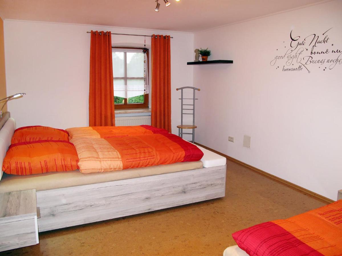 Apartment Freisinger-1 By Interhome Zachenberg Ngoại thất bức ảnh